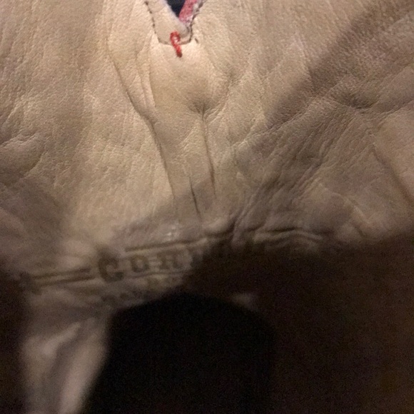 Corral Boots Ant Saddle-Red Rose and Cross R2460 - Picture 4 of 9